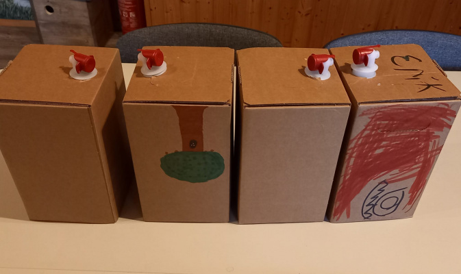 Der Apfelsaft der JuNa's ist fertig! – Foto: Katja Barth